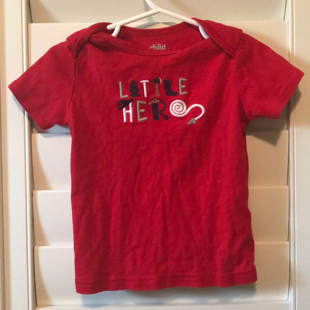 👶🏻 Cute Carter’s Fireman Top 🚒